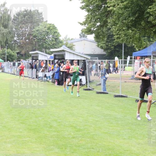 14.06.2026 - 7 Türme Triathlon Andreas Tolksdorf http://msf.ph/oto/9811083 14.06.2026 09:16:22 Schwimmen  meine-sportfotos.de