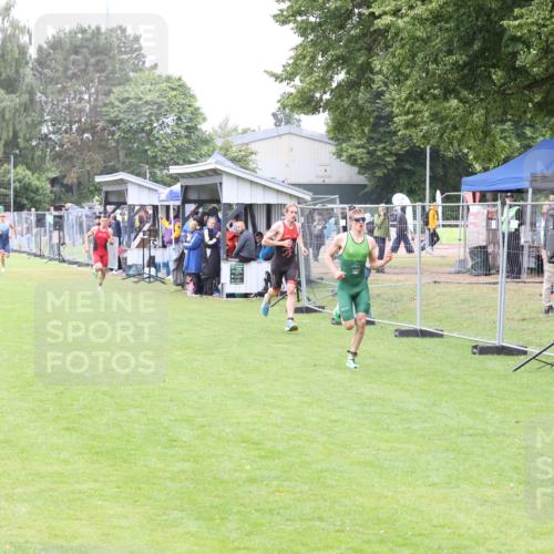 14.06.2026 - 7 Türme Triathlon Andreas Tolksdorf http://msf.ph/oto/9811085 14.06.2026 09:16:23 Schwimmen  meine-sportfotos.de