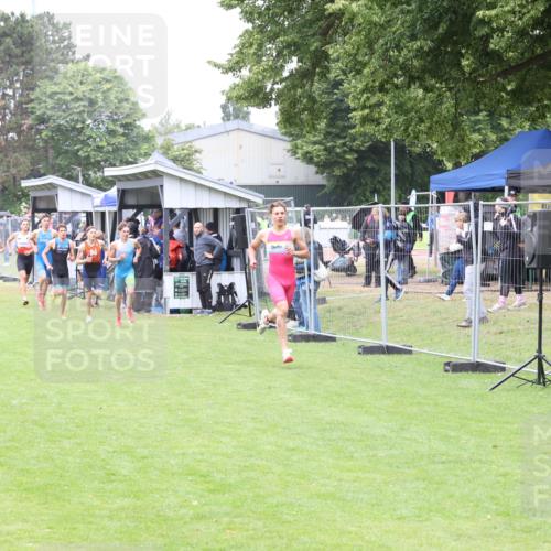 14.06.2026 - 7 Türme Triathlon Andreas Tolksdorf http://msf.ph/oto/9811095 14.06.2026 09:17:48 Schwimmen  meine-sportfotos.de