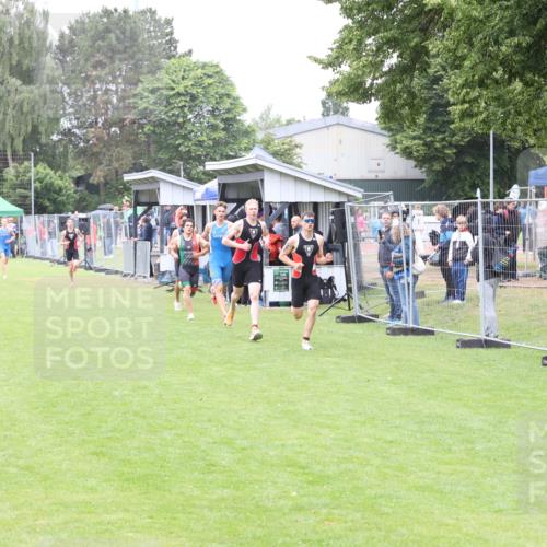 14.06.2026 - 7 Türme Triathlon Andreas Tolksdorf http://msf.ph/oto/9811120 14.06.2026 09:18:00 Schwimmen  meine-sportfotos.de