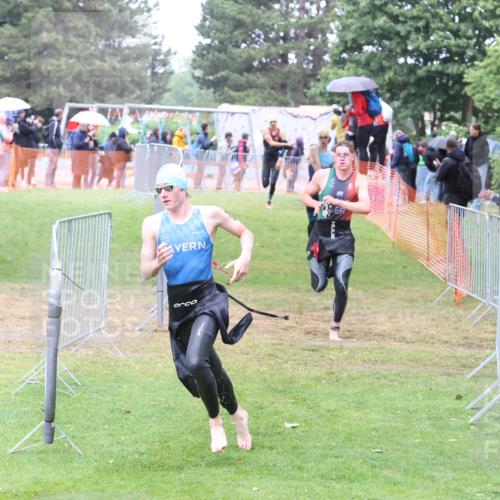 14.06.2026 - 7 Türme Triathlon Andreas Tolksdorf http://msf.ph/oto/9811138 14.06.2026 09:20:04 Schwimmen  meine-sportfotos.de