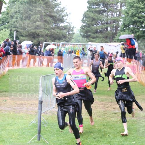 14.06.2026 - 7 Türme Triathlon Andreas Tolksdorf http://msf.ph/oto/9811170 14.06.2026 09:20:20 Schwimmen  meine-sportfotos.de