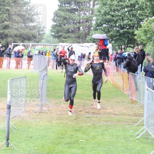 14.06.2026 - 7 Türme Triathlon Andreas Tolksdorf http://msf.ph/oto/9811180 14.06.2026 09:20:25 Schwimmen  meine-sportfotos.de