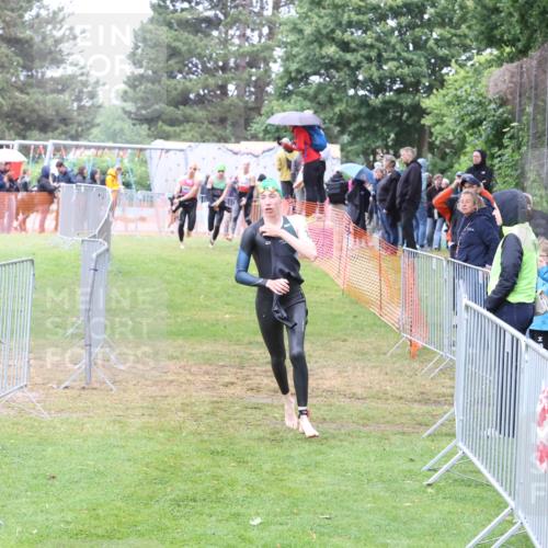 14.06.2026 - 7 Türme Triathlon Andreas Tolksdorf http://msf.ph/oto/9811237 14.06.2026 09:20:57 Schwimmen  meine-sportfotos.de