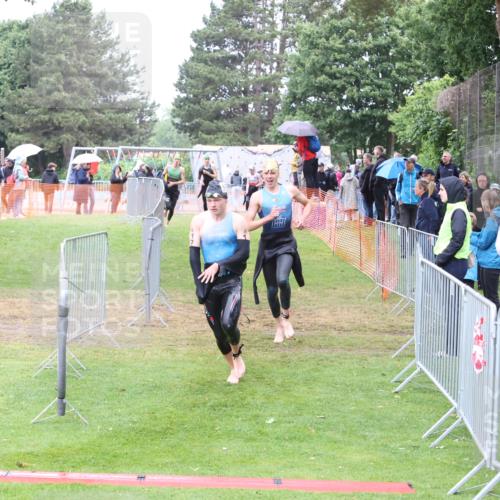 14.06.2026 - 7 Türme Triathlon Andreas Tolksdorf http://msf.ph/oto/9811251 14.06.2026 09:21:09 Schwimmen  meine-sportfotos.de