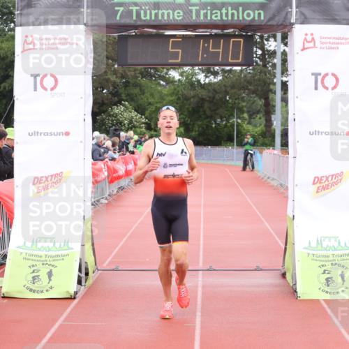 14.06.2026 - 7 Türme Triathlon Andreas Tolksdorf http://msf.ph/oto/9811270 14.06.2026 09:30:51 Schwimmen  meine-sportfotos.de
