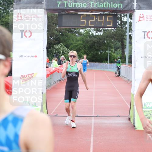 14.06.2026 - 7 Türme Triathlon Andreas Tolksdorf http://msf.ph/oto/9811290 14.06.2026 09:31:56 Schwimmen  meine-sportfotos.de