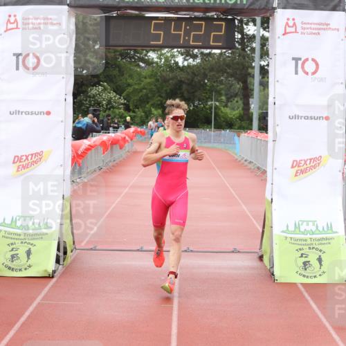 14.06.2026 - 7 Türme Triathlon Andreas Tolksdorf http://msf.ph/oto/9811323 14.06.2026 09:33:33 Schwimmen  meine-sportfotos.de