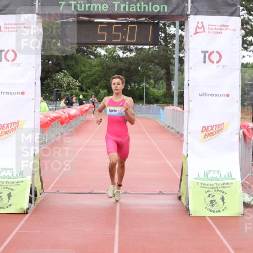14.06.2026 - 7 Türme Triathlon Andreas Tolksdorf http://msf.ph/oto/9811362 14.06.2026 09:34:13 Schwimmen  meine-sportfotos.de