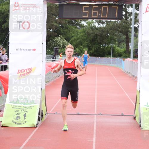 14.06.2026 - 7 Türme Triathlon Andreas Tolksdorf http://msf.ph/oto/9811389 14.06.2026 09:35:19 Schwimmen  meine-sportfotos.de