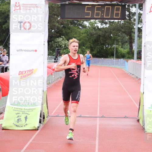14.06.2026 - 7 Türme Triathlon Andreas Tolksdorf http://msf.ph/oto/9811390 14.06.2026 09:35:19 Schwimmen  meine-sportfotos.de