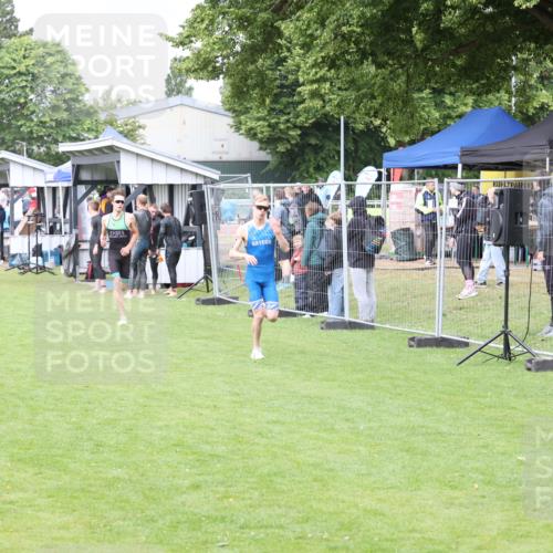 14.06.2026 - 7 Türme Triathlon Andreas Tolksdorf http://msf.ph/oto/9811442 14.06.2026 09:47:59 Schwimmen  meine-sportfotos.de