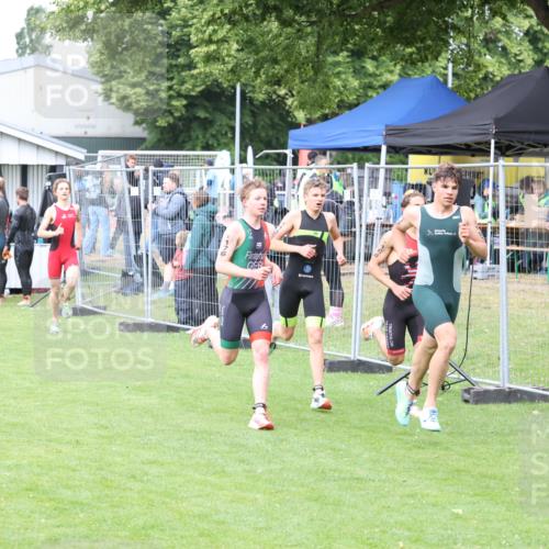 14.06.2026 - 7 Türme Triathlon Andreas Tolksdorf http://msf.ph/oto/9811484 14.06.2026 09:48:20 Schwimmen  meine-sportfotos.de