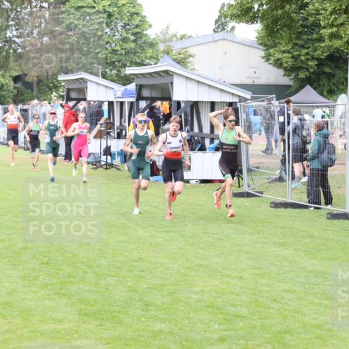 14.06.2026 - 7 Türme Triathlon Andreas Tolksdorf http://msf.ph/oto/9811499 14.06.2026 09:49:24 Schwimmen  meine-sportfotos.de