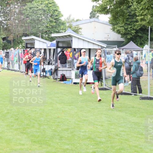 14.06.2026 - 7 Türme Triathlon Andreas Tolksdorf http://msf.ph/oto/9811511 14.06.2026 09:49:31 Schwimmen  meine-sportfotos.de