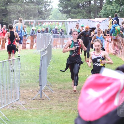 14.06.2026 - 7 Türme Triathlon Andreas Tolksdorf http://msf.ph/oto/9811531 14.06.2026 09:49:56 Schwimmen  meine-sportfotos.de