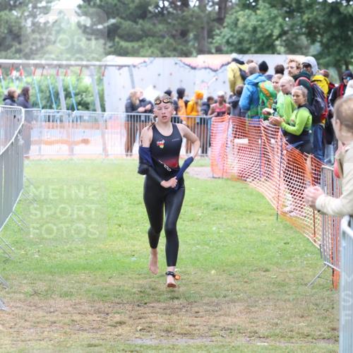 14.06.2026 - 7 Türme Triathlon Andreas Tolksdorf http://msf.ph/oto/9811638 14.06.2026 09:50:58 Schwimmen  meine-sportfotos.de