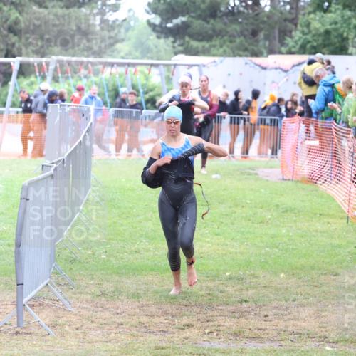 14.06.2026 - 7 Türme Triathlon Andreas Tolksdorf http://msf.ph/oto/9811667 14.06.2026 09:51:23 Schwimmen  meine-sportfotos.de