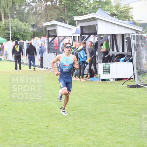 14.06.2026 - 7 Türme Triathlon Andreas Tolksdorf http://msf.ph/oto/9811690 14.06.2026 09:53:44 Schwimmen  meine-sportfotos.de