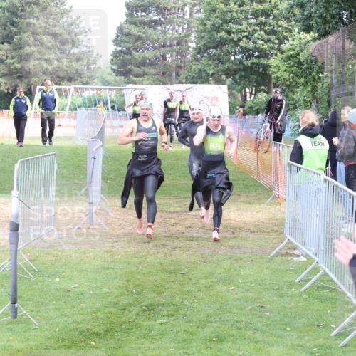 14.06.2026 - 7 Türme Triathlon Andreas Tolksdorf http://msf.ph/oto/9811772 14.06.2026 10:56:57 Schwimmen  meine-sportfotos.de