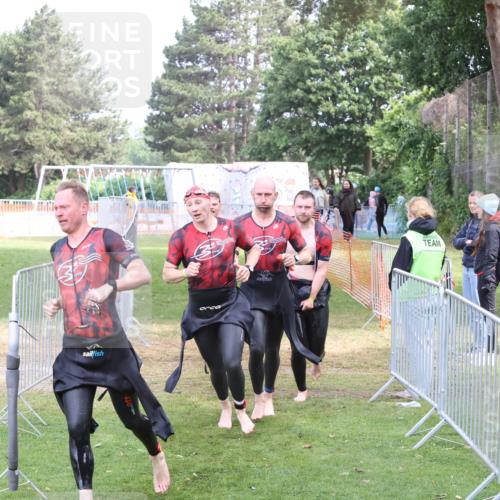 14.06.2026 - 7 Türme Triathlon Andreas Tolksdorf http://msf.ph/oto/9811827 14.06.2026 10:58:29 Schwimmen  meine-sportfotos.de