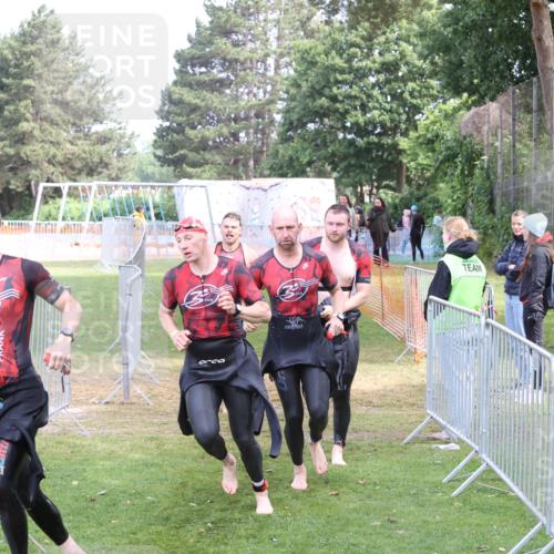 14.06.2026 - 7 Türme Triathlon Andreas Tolksdorf http://msf.ph/oto/9811828 14.06.2026 10:58:29 Schwimmen  meine-sportfotos.de