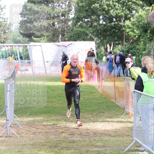 14.06.2026 - 7 Türme Triathlon Andreas Tolksdorf http://msf.ph/oto/9811852 14.06.2026 10:59:43 Schwimmen  meine-sportfotos.de