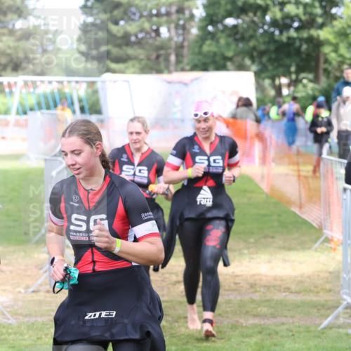 14.06.2026 - 7 Türme Triathlon Andreas Tolksdorf http://msf.ph/oto/9811873 14.06.2026 11:00:06 Schwimmen  meine-sportfotos.de