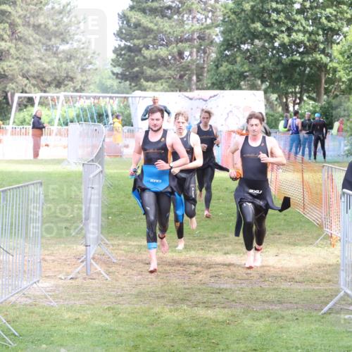 14.06.2026 - 7 Türme Triathlon Andreas Tolksdorf http://msf.ph/oto/9811877 14.06.2026 11:00:31 Schwimmen  meine-sportfotos.de
