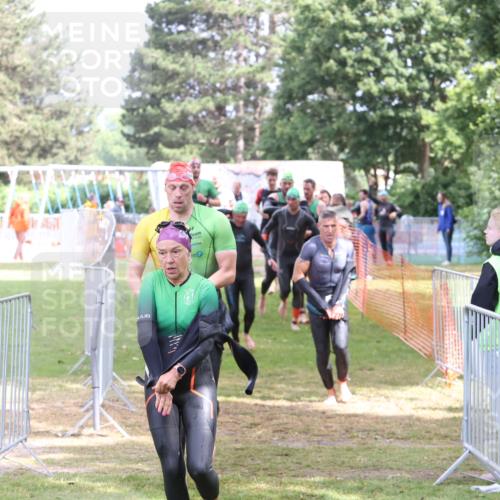 14.06.2026 - 7 Türme Triathlon Andreas Tolksdorf http://msf.ph/oto/9811944 14.06.2026 11:03:01 Schwimmen  meine-sportfotos.de
