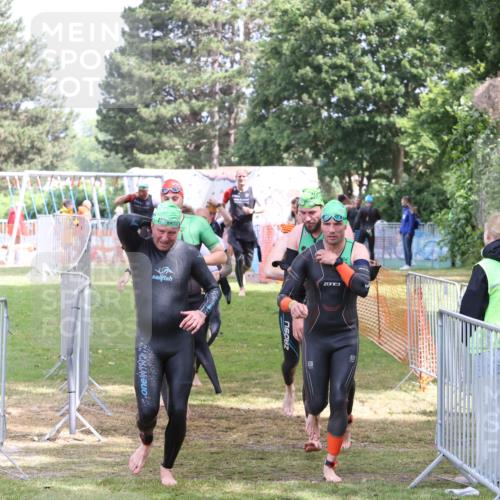 14.06.2026 - 7 Türme Triathlon Andreas Tolksdorf http://msf.ph/oto/9811954 14.06.2026 11:03:05 Schwimmen  meine-sportfotos.de