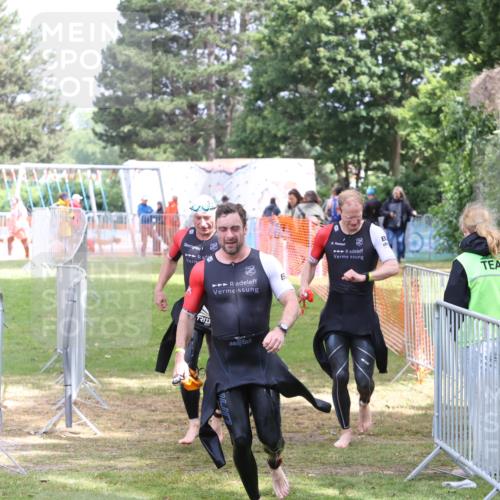 14.06.2026 - 7 Türme Triathlon Andreas Tolksdorf http://msf.ph/oto/9811967 14.06.2026 11:03:10 Schwimmen  meine-sportfotos.de