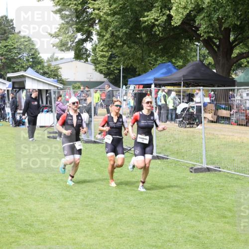 14.06.2026 - 7 Türme Triathlon Andreas Tolksdorf http://msf.ph/oto/9812019 14.06.2026 11:20:39 Schwimmen  meine-sportfotos.de