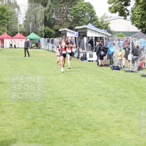 14.06.2026 - 7 Türme Triathlon Andreas Tolksdorf http://msf.ph/oto/9812023 14.06.2026 11:22:52 Schwimmen  meine-sportfotos.de