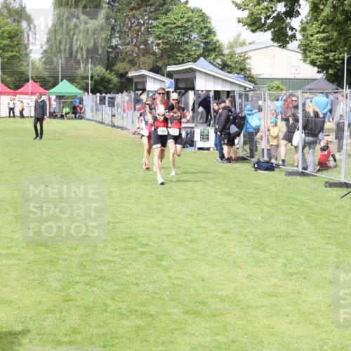 14.06.2026 - 7 Türme Triathlon Andreas Tolksdorf http://msf.ph/oto/9812026 14.06.2026 11:22:53 Schwimmen  meine-sportfotos.de