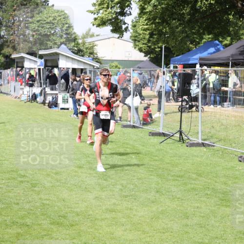 14.06.2026 - 7 Türme Triathlon Andreas Tolksdorf http://msf.ph/oto/9812027 14.06.2026 11:22:55 Schwimmen  meine-sportfotos.de