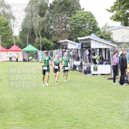 14.06.2026 - 7 Türme Triathlon Andreas Tolksdorf http://msf.ph/oto/9812044 14.06.2026 11:25:57 Schwimmen  meine-sportfotos.de