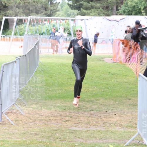 14.06.2026 - 7 Türme Triathlon Andreas Tolksdorf http://msf.ph/oto/9812057 14.06.2026 11:27:16 Schwimmen  meine-sportfotos.de