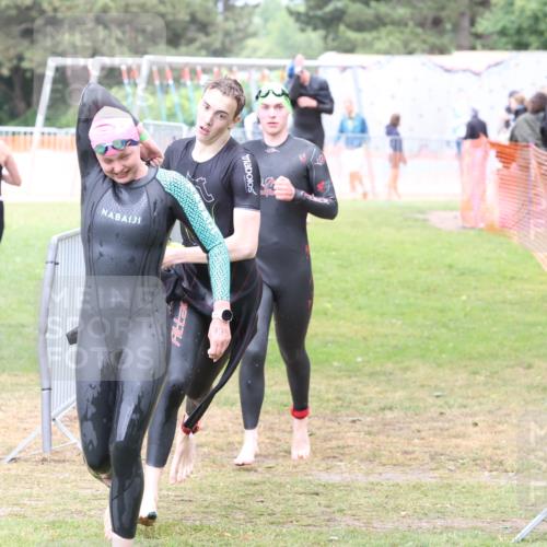 14.06.2026 - 7 Türme Triathlon Andreas Tolksdorf http://msf.ph/oto/9812071 14.06.2026 11:27:39 Schwimmen  meine-sportfotos.de