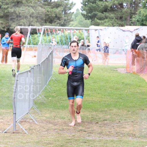 14.06.2026 - 7 Türme Triathlon Andreas Tolksdorf http://msf.ph/oto/9812090 14.06.2026 11:27:58 Schwimmen  meine-sportfotos.de