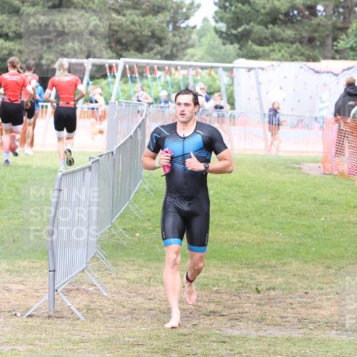 14.06.2026 - 7 Türme Triathlon Andreas Tolksdorf http://msf.ph/oto/9812092 14.06.2026 11:27:59 Schwimmen  meine-sportfotos.de