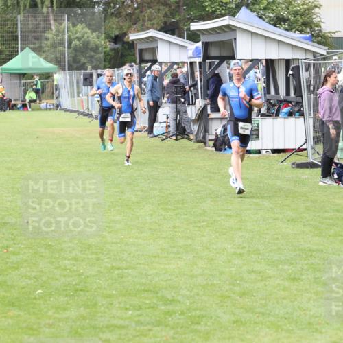 14.06.2026 - 7 Türme Triathlon Andreas Tolksdorf http://msf.ph/oto/9812097 14.06.2026 11:28:16 Schwimmen  meine-sportfotos.de