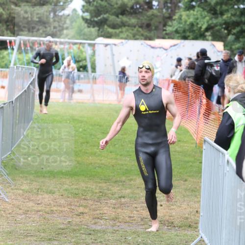 14.06.2026 - 7 Türme Triathlon Andreas Tolksdorf http://msf.ph/oto/9812106 14.06.2026 11:29:03 Schwimmen  meine-sportfotos.de