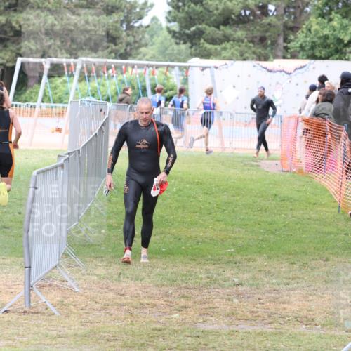 14.06.2026 - 7 Türme Triathlon Andreas Tolksdorf http://msf.ph/oto/9812183 14.06.2026 11:30:16 Schwimmen  meine-sportfotos.de
