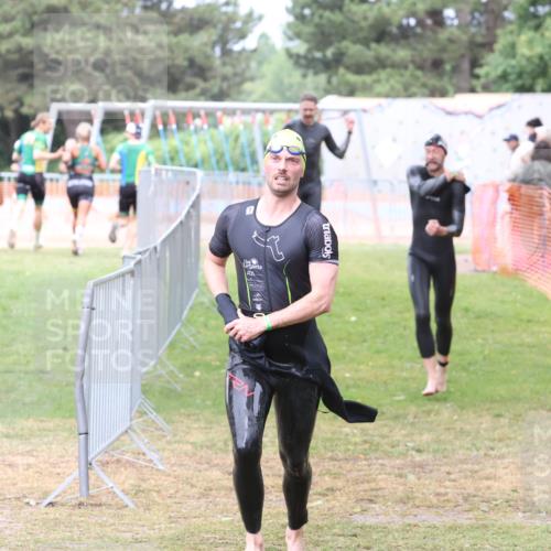14.06.2026 - 7 Türme Triathlon Andreas Tolksdorf http://msf.ph/oto/9812199 14.06.2026 11:30:41 Schwimmen  meine-sportfotos.de