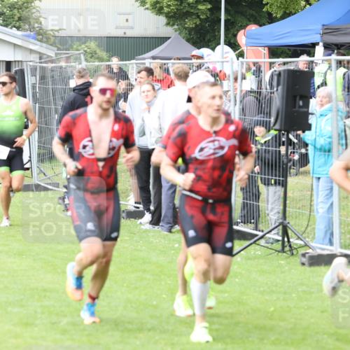 14.06.2026 - 7 Türme Triathlon Andreas Tolksdorf http://msf.ph/oto/9812246 14.06.2026 11:31:37 Schwimmen  meine-sportfotos.de