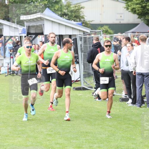 14.06.2026 - 7 Türme Triathlon Andreas Tolksdorf http://msf.ph/oto/9812248 14.06.2026 11:31:38 Schwimmen  meine-sportfotos.de