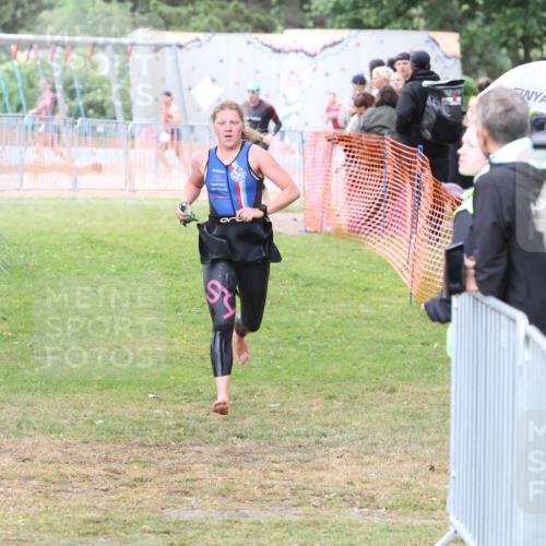 14.06.2026 - 7 Türme Triathlon Andreas Tolksdorf http://msf.ph/oto/9812258 14.06.2026 11:31:59 Schwimmen  meine-sportfotos.de