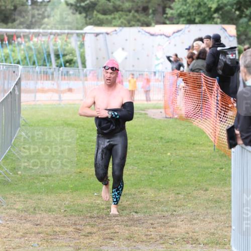 14.06.2026 - 7 Türme Triathlon Andreas Tolksdorf http://msf.ph/oto/9812275 14.06.2026 11:32:23 Schwimmen  meine-sportfotos.de