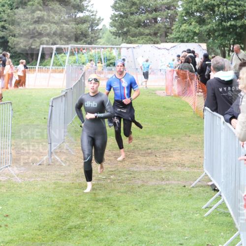 14.06.2026 - 7 Türme Triathlon Andreas Tolksdorf http://msf.ph/oto/9812361 14.06.2026 11:33:43 Schwimmen  meine-sportfotos.de